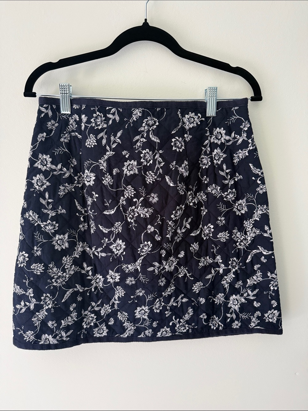 NWT Loft Quilted Floral Skirt